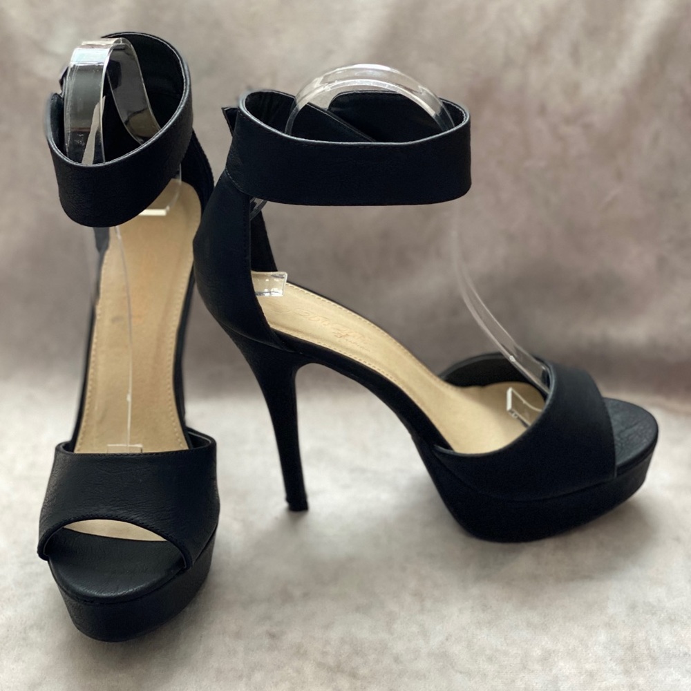 Open toe Ankle Strap Heels